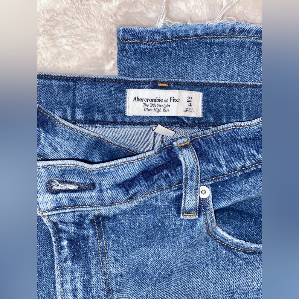 Abercrombie & Fitch Curve Love Jeans